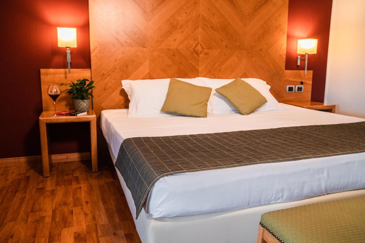 Hotel Pergola Legnago Eksteriør billede