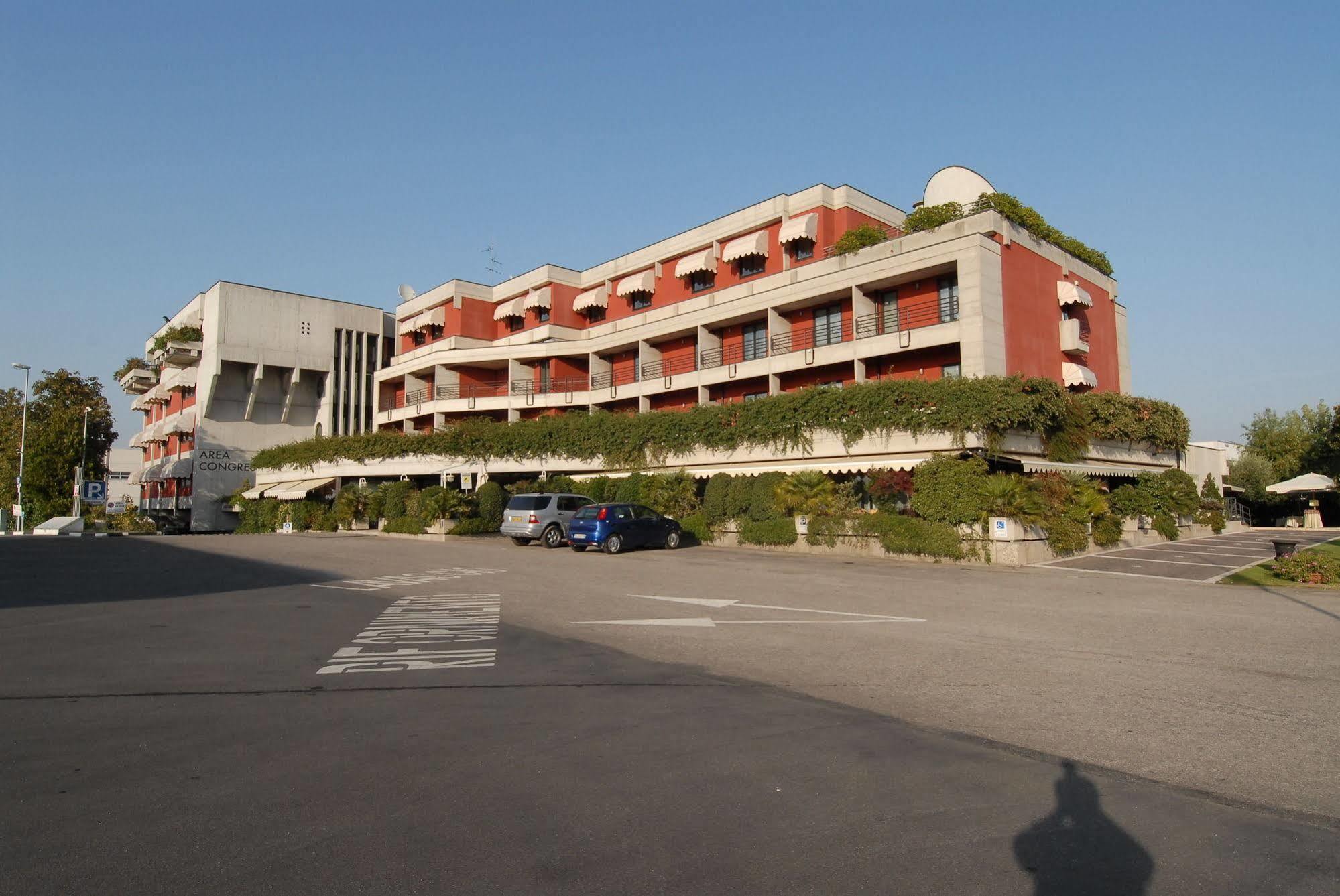 Hotel Pergola Legnago Eksteriør billede